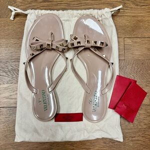 Valentino Garavani Rock Stud Flip Flops, Size 40, Nude